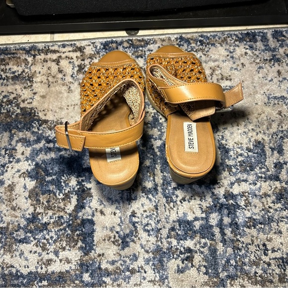 Steve Madden Brown Ranya Cognac Leather Buckle Strap Block Peep Toe Heels Size 8 - Picture 7 of 12